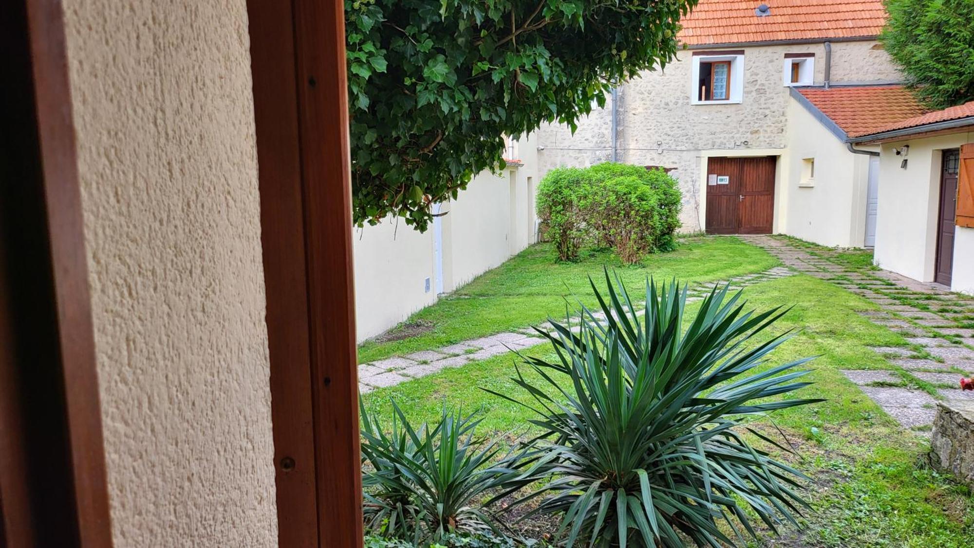 A La Vielle Halle Souppes-sur-Loing Exterior foto
